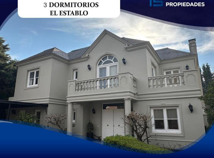Casa · 278m² · 4 Ambientes · 2 Cocheras
