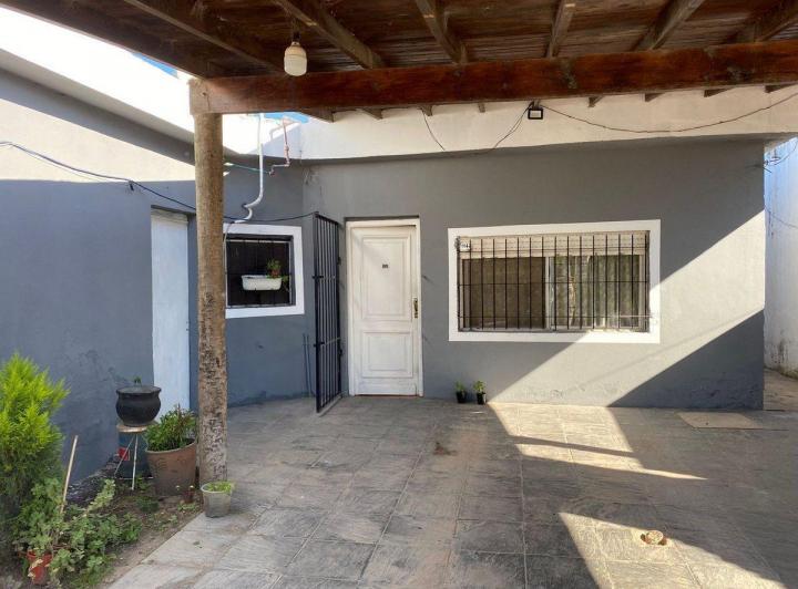 Casa · 90m² · 3 Ambientes · 1 Cochera
