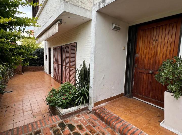 Casa · 62m² · 3 Ambientes · 1 Cochera