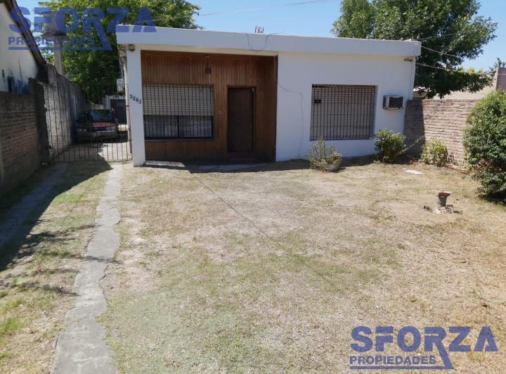 Casa · 200m² · 4 Ambientes · 1 Cochera