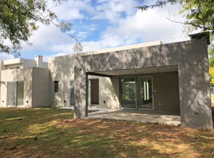 Casa · 179m² · 4 Ambientes