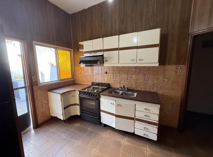 Casa · 129m² · 4 Ambientes · 1 Cochera