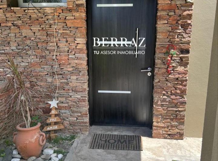 Casa · 125m² · 4 Ambientes · 2 Cocheras