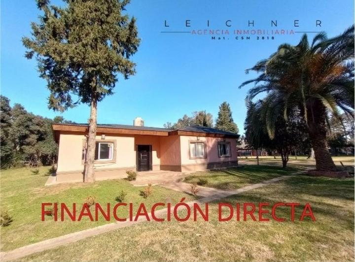 Casa · 100m² · 4 Ambientes · 3 Cocheras