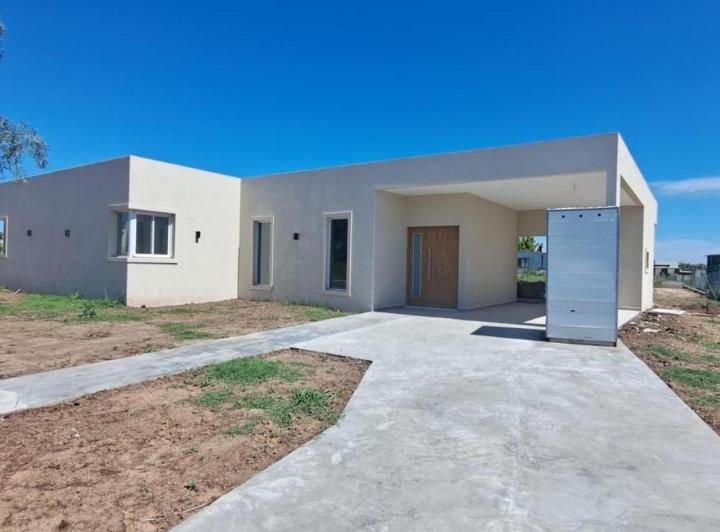 Casa · 160m² · 4 Ambientes