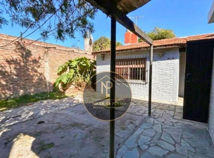 Casa · 80m² · 3 Ambientes · 1 Cochera