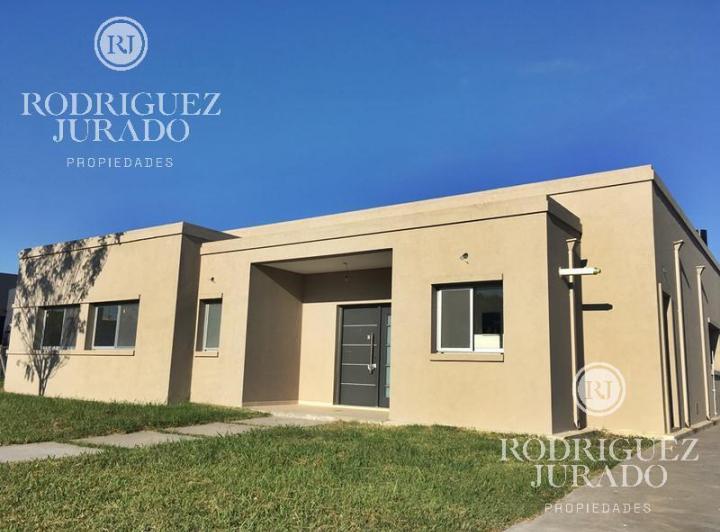 Casa · 155m² · 5 Ambientes