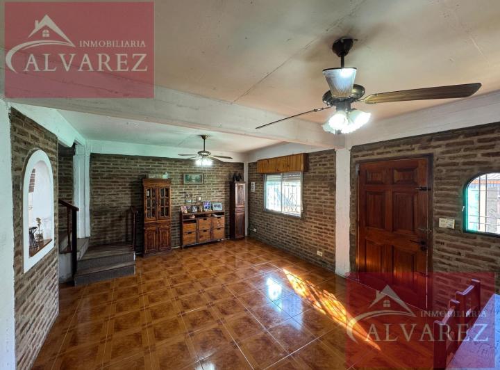 Casa · 345m² · 6 Ambientes