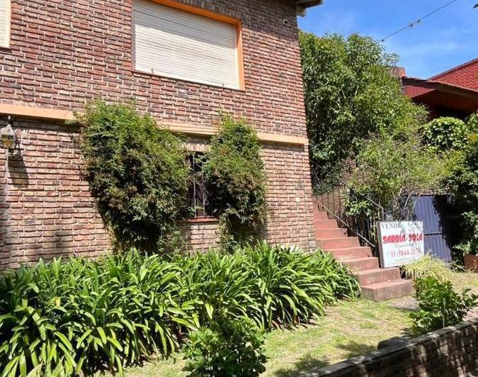 Casa · 200m² · 3 Ambientes