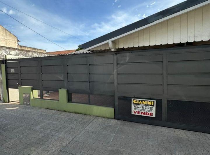 Casa · 180m² · 3 Ambientes · 1 Cochera