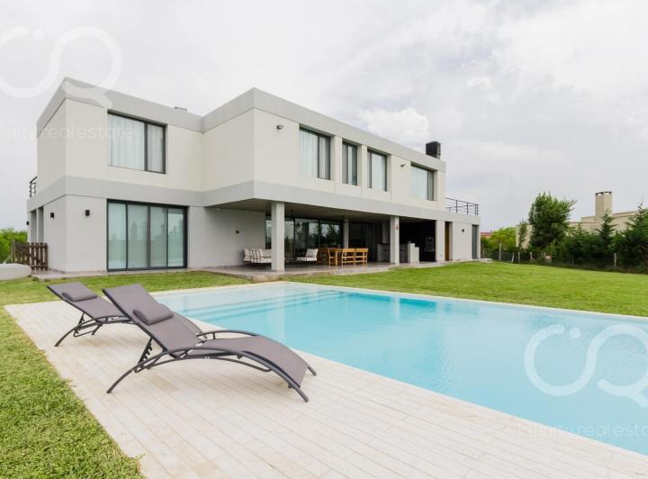 Casa · 350m²