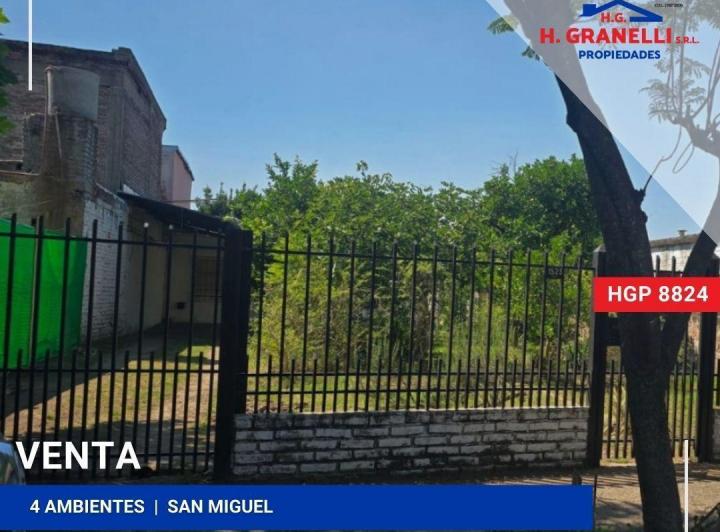 Casa · 53m² · 4 Ambientes · 2 Cocheras