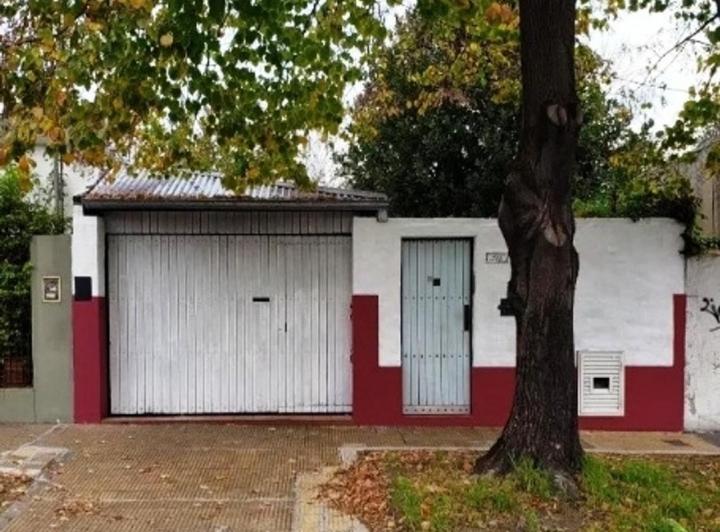 Casa · 65m² · 3 Ambientes · 1 Cochera