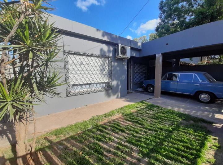 Casa · 125m² · 4 Ambientes · 1 Cochera