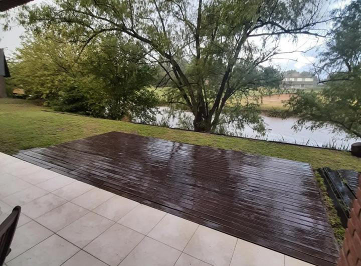 Casa · 100m² · 3 Ambientes · 1 Cochera