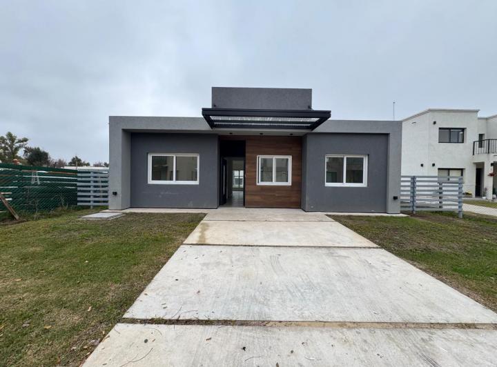 Casa · 140m² · 4 Ambientes