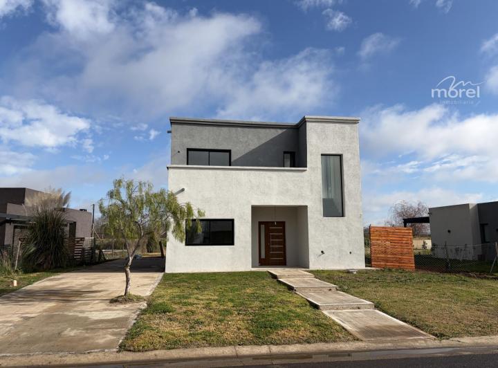 Casa · 125m² · 3 Dormitorios