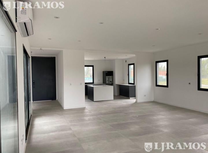 Casa · 175m² · 5 Ambientes