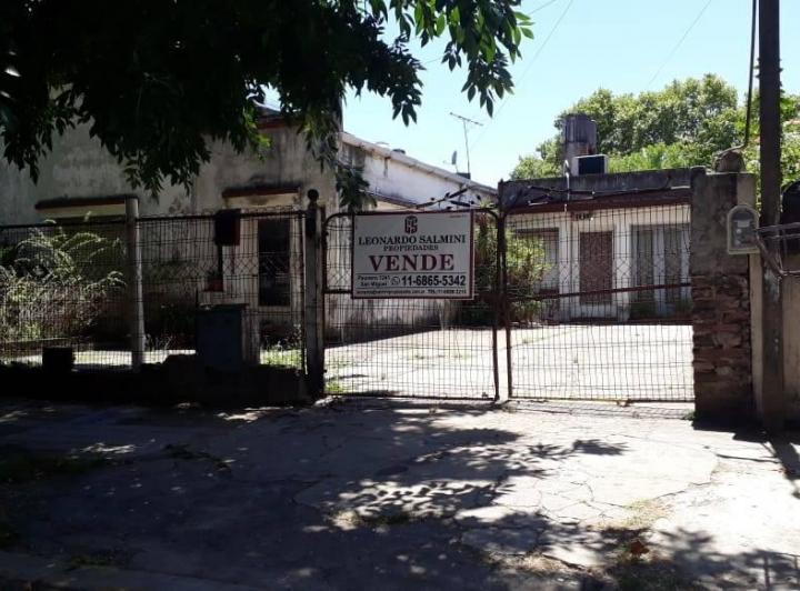 Casa · 120m² · 4 Ambientes · 3 Cocheras
