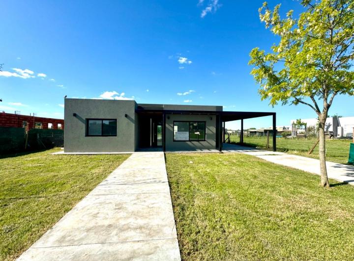 Casa · 156m² · 4 Ambientes · 1 Cochera