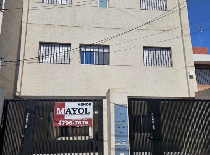 Casa · 161m² · 5 Ambientes · 1 Cochera