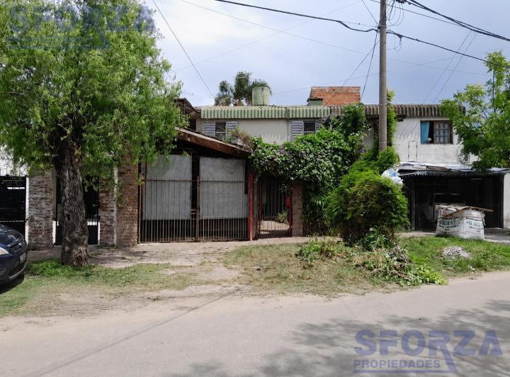 Casa · 90m² · 4 Ambientes · 1 Cochera