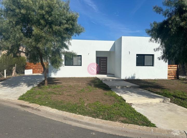 Casa · 145m² · 4 Ambientes