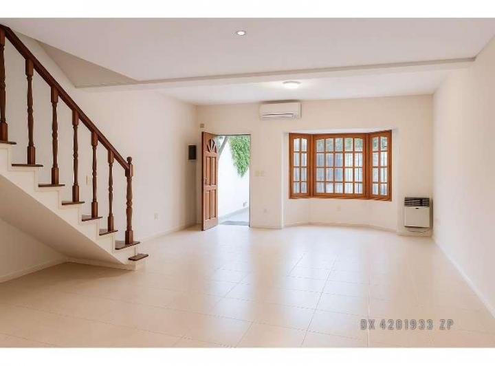 Casa · 166m² · 4 Ambientes · 1 Cochera