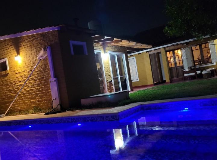 Casa · 140m² · 4 Ambientes · 1 Cochera