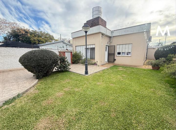 Casa · 120m² · 3 Ambientes · 1 Cochera