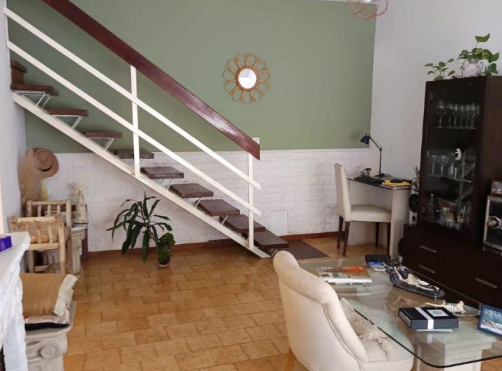 Casa · 90m² · 4 Ambientes · 1 Cochera
