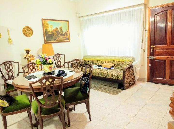 Casa · 80m² · 3 Ambientes · 2 Cocheras