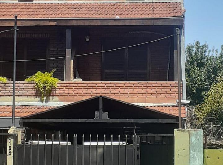 Casa · 145m² · 5 Ambientes · 1 Cochera