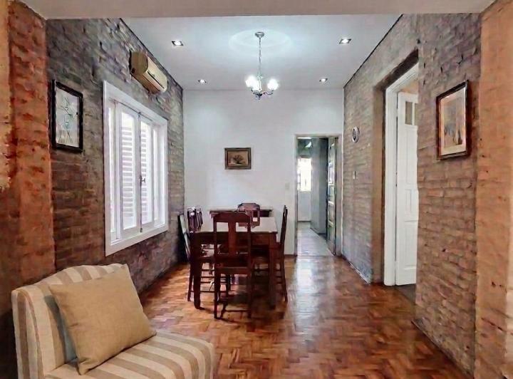 Casa · 131m² · 4 Ambientes · 1 Cochera