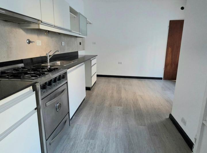 Casa · 107m² · 4 Ambientes · 1 Cochera