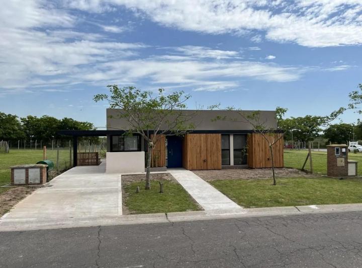 Casa · 151m² · 4 Ambientes · 1 Cochera