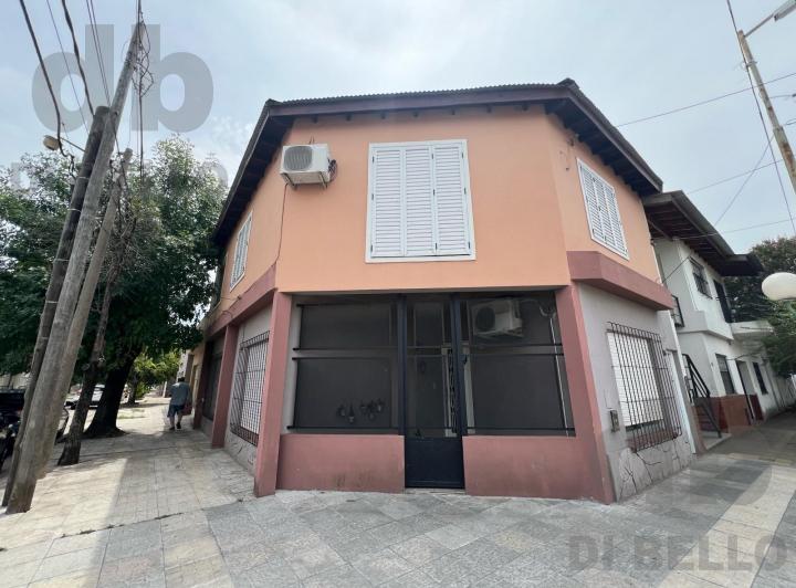 Casa · 210m²