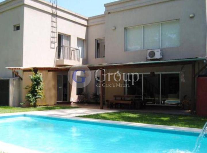 Casa · 156m² · 6 Ambientes