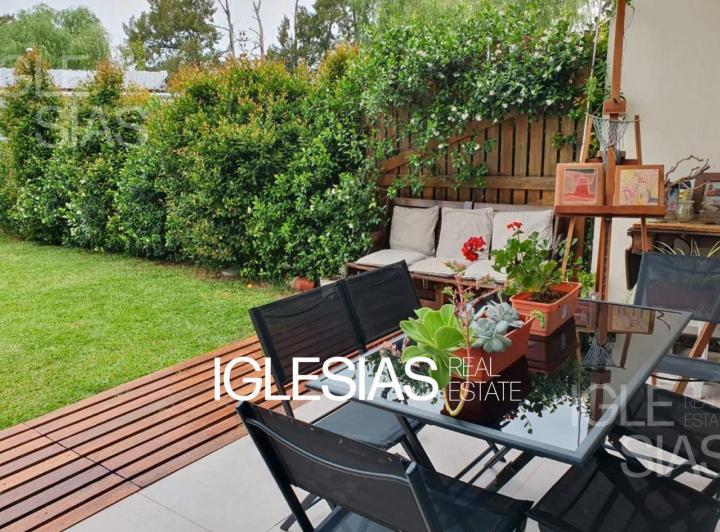 Casa · 120m² · 4 Ambientes · 2 Cocheras