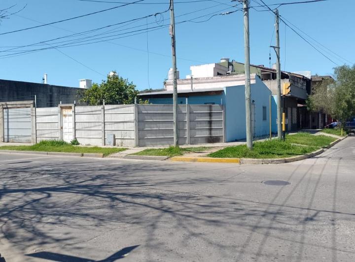 Casa · 150m² · 3 Ambientes · 2 Cocheras