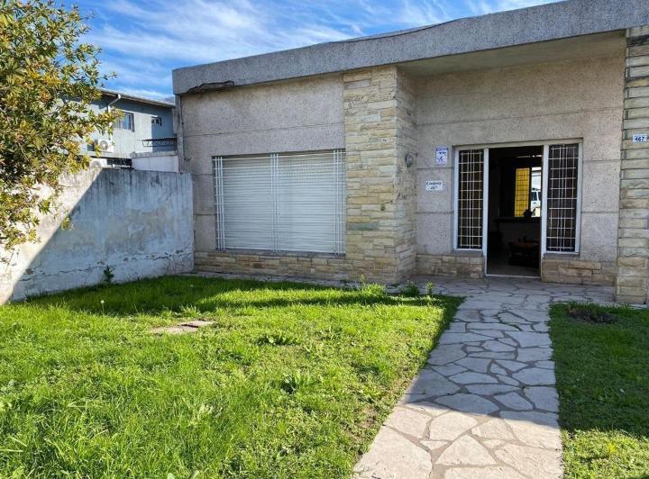 Casa · 347m² · 3 Ambientes · 3 Cocheras