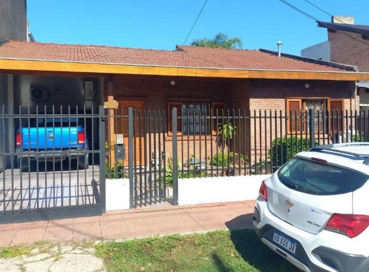 Casa · 120m² · 5 Ambientes