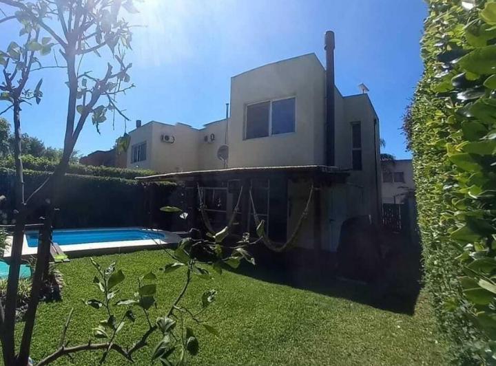 Casa · 116m² · 4 Ambientes · 1 Cochera