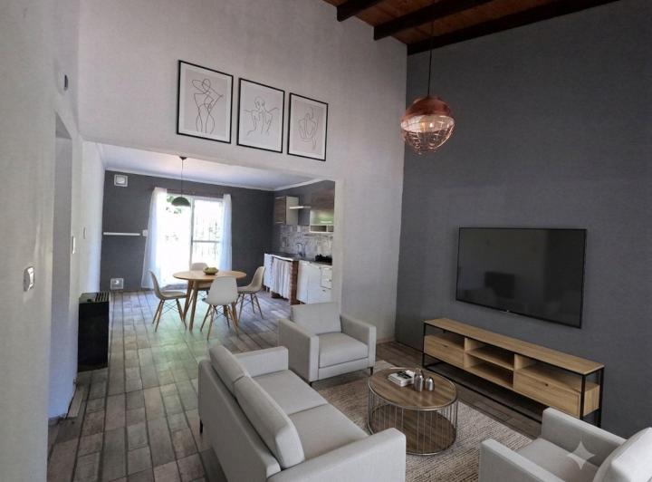 Casa · 69m² · 3 Ambientes · 2 Cocheras