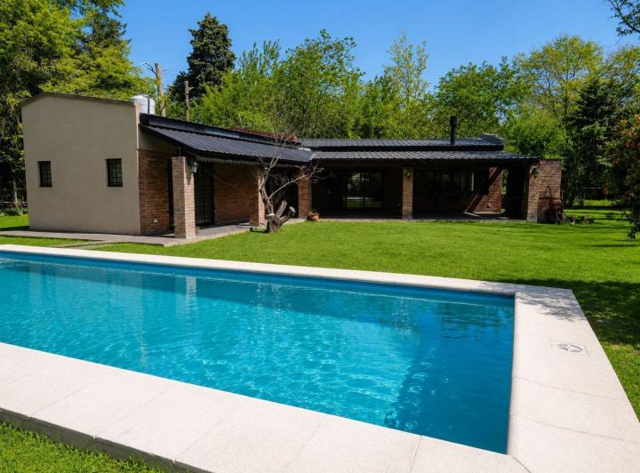 Casa · 119m² · 3 Ambientes · 4 Cocheras