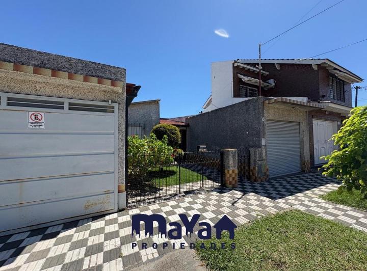 Casa · 142m² · 3 Ambientes · 1 Cochera