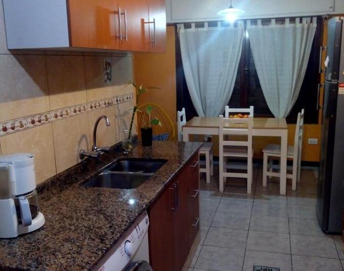 Casa · 120m² · 4 Ambientes · 1 Cochera