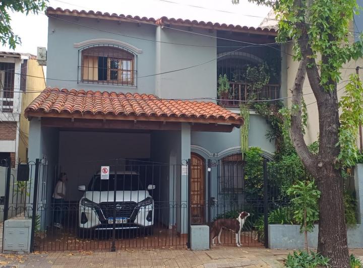 Casa · 202m² · 4 Ambientes · 1 Cochera