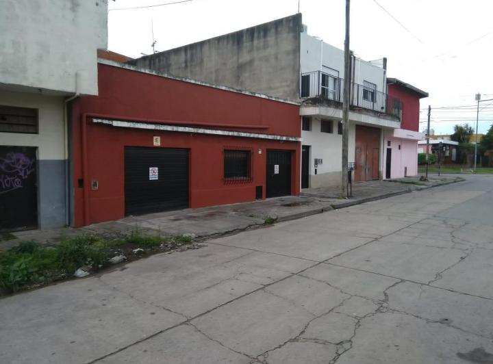 Casa · 150m² · 4 Ambientes · 2 Cocheras