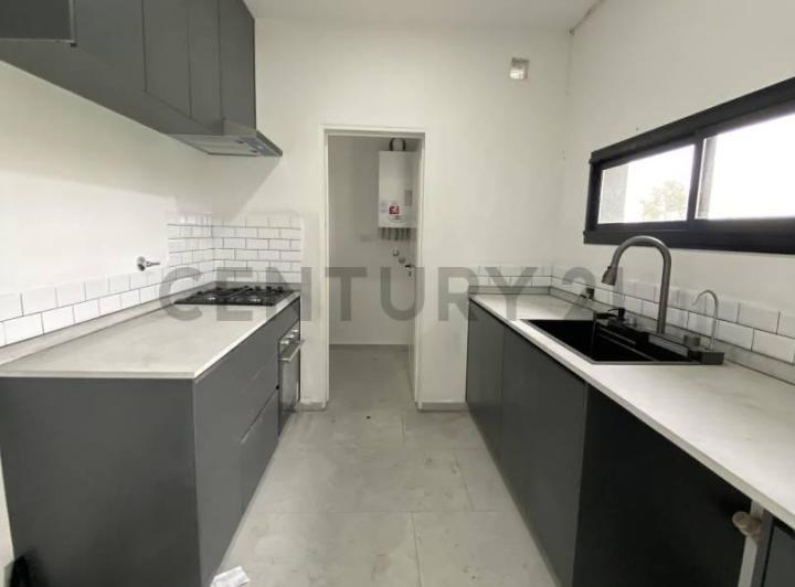 Casa · 147m² · 2 Cocheras